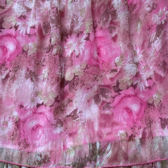 🆕 Pretty pink rose design tunic style dress in size 2 - Picture 3 of 8
